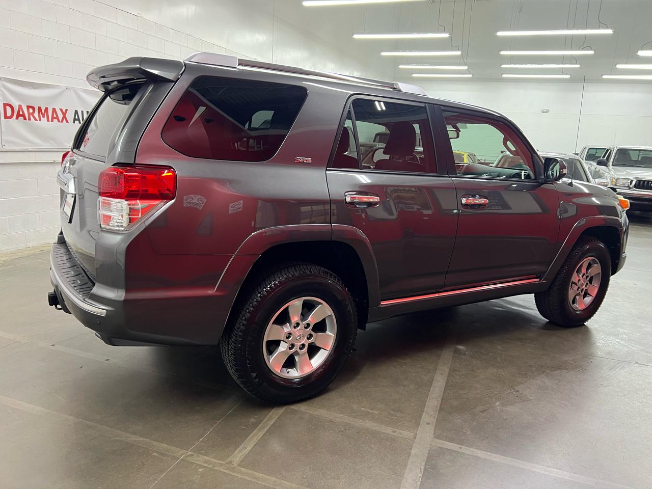 Toyota 4Runner SR5 4WD 2011
