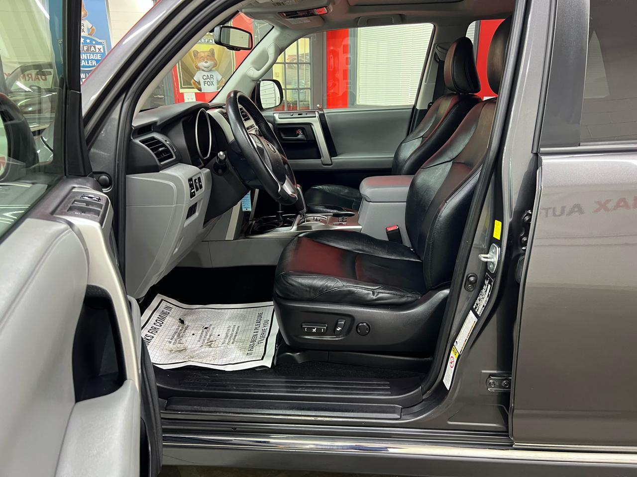 Toyota 4Runner SR5 4WD 2011