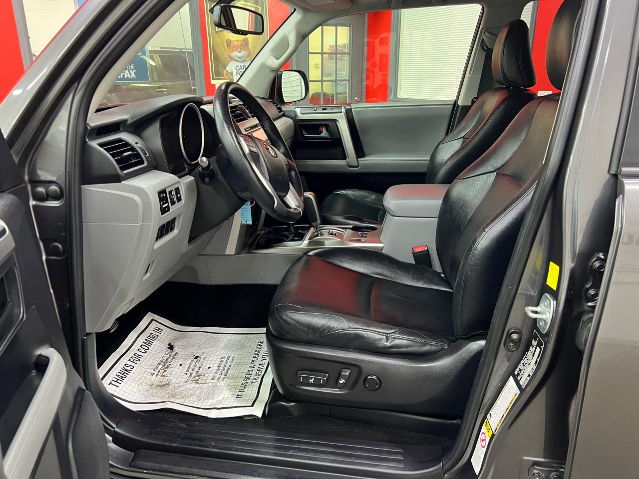 Toyota 4Runner SR5 4WD 2011