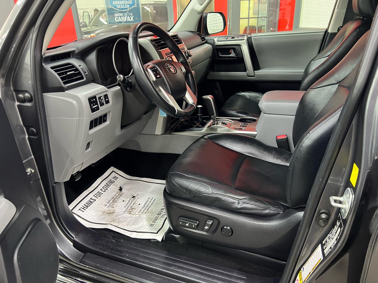 Toyota 4Runner SR5 4WD 2011