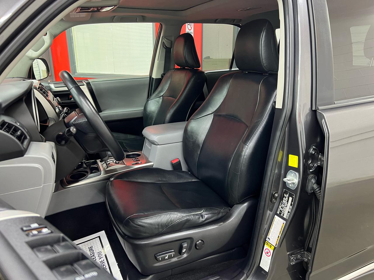 Toyota 4Runner SR5 4WD 2011