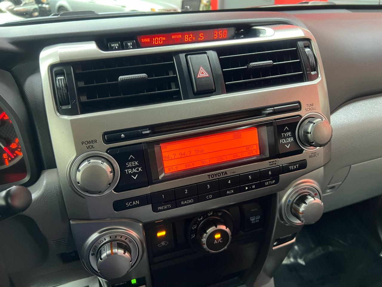 Toyota 4Runner SR5 4WD 2011