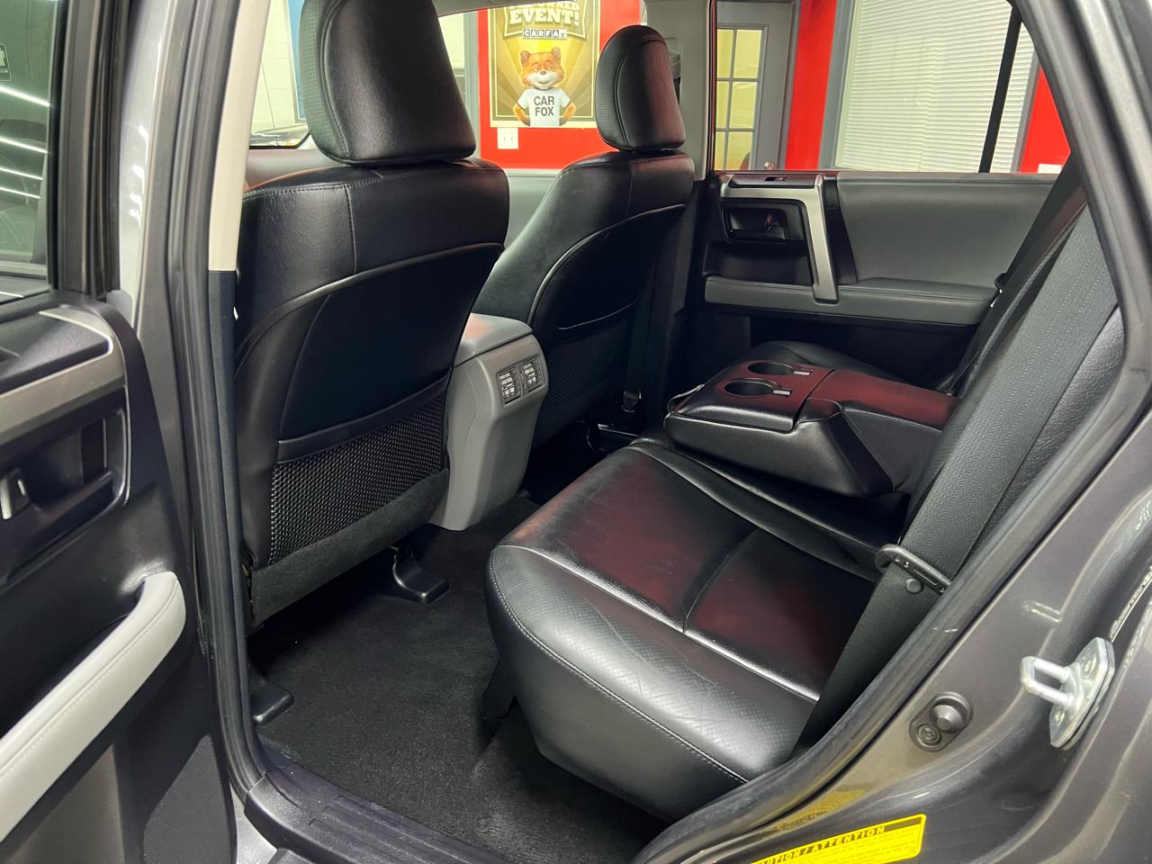 Toyota 4Runner SR5 4WD 2011