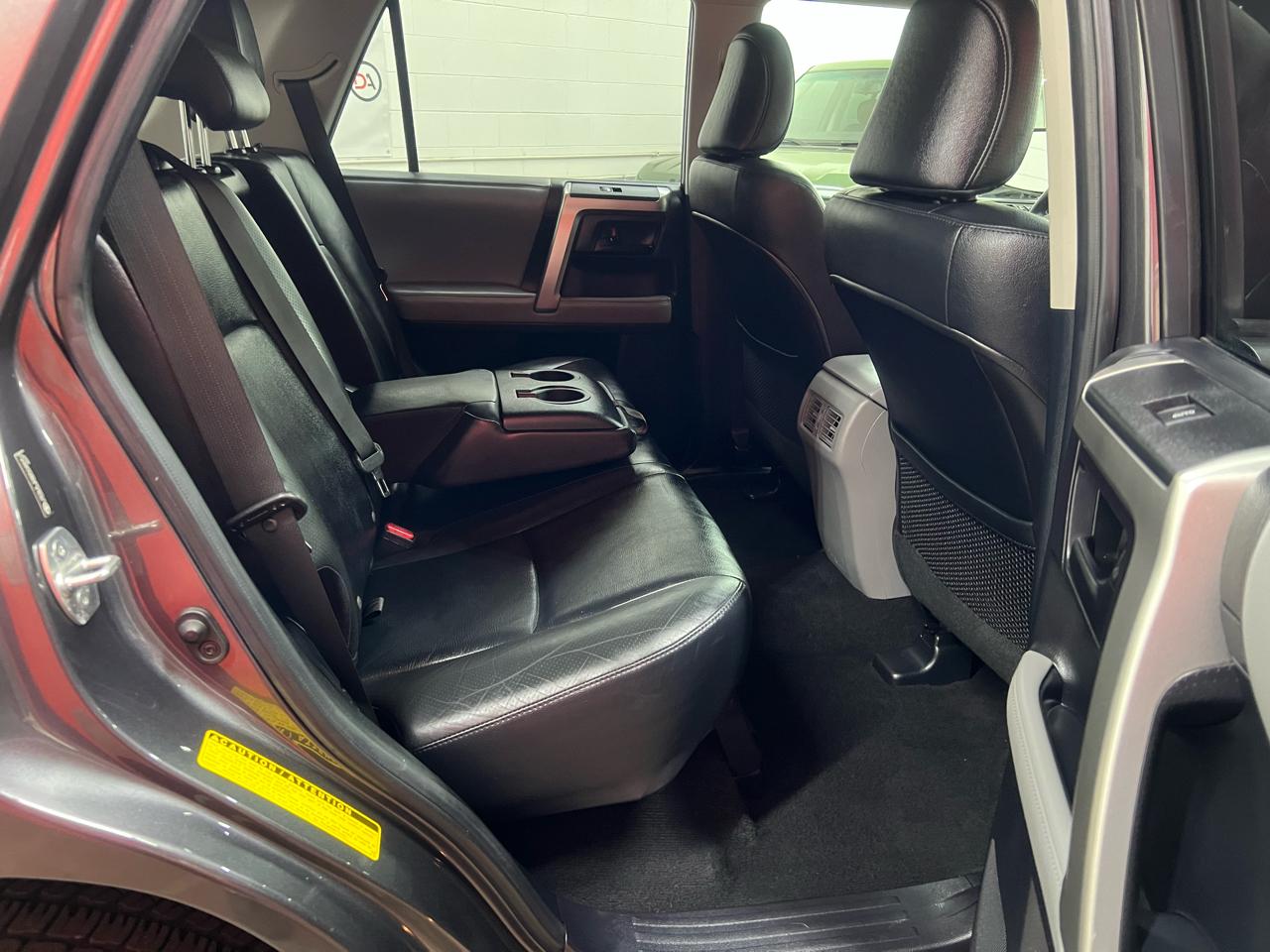 Toyota 4Runner SR5 4WD 2011