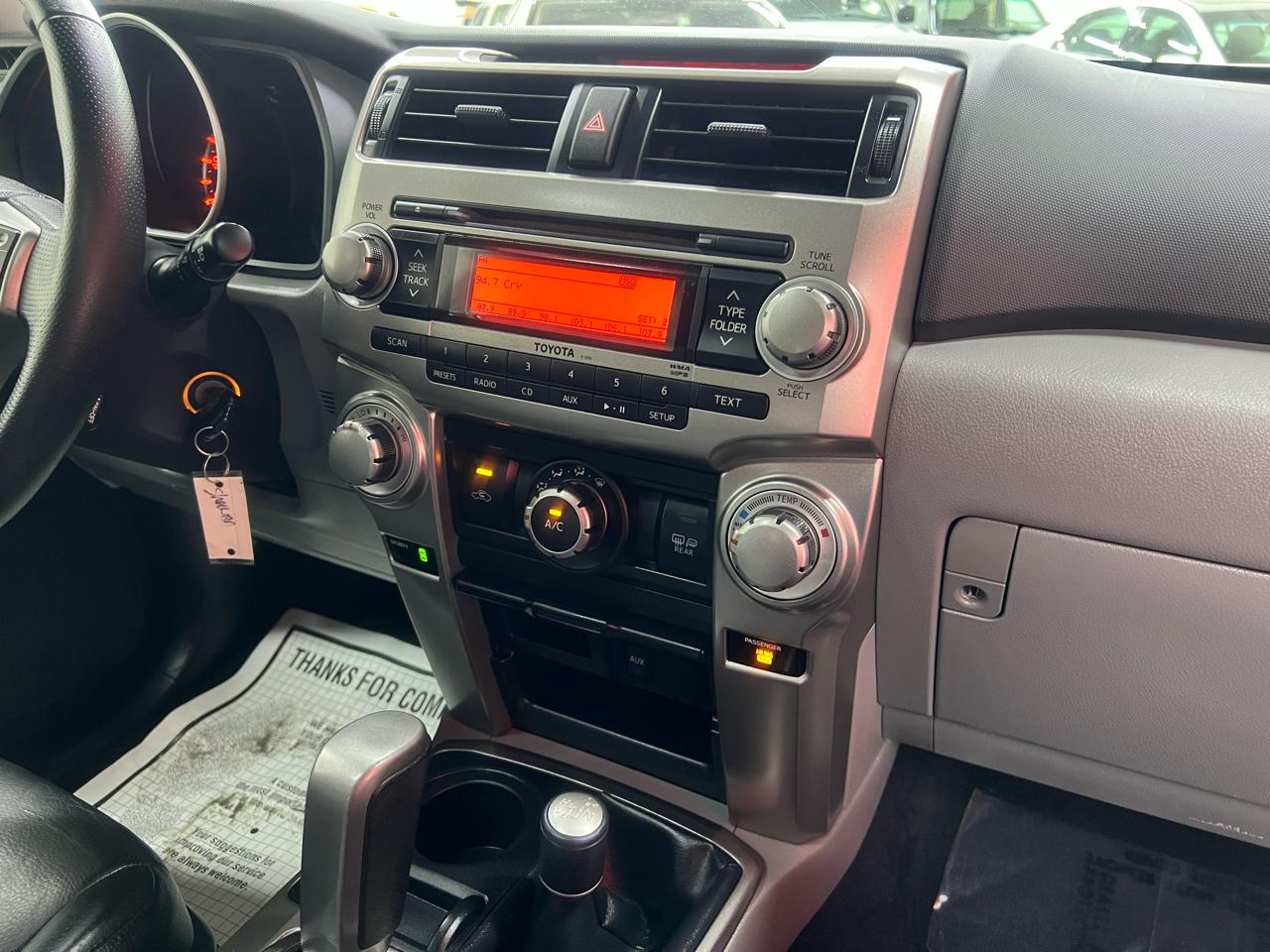 Toyota 4Runner SR5 4WD 2011