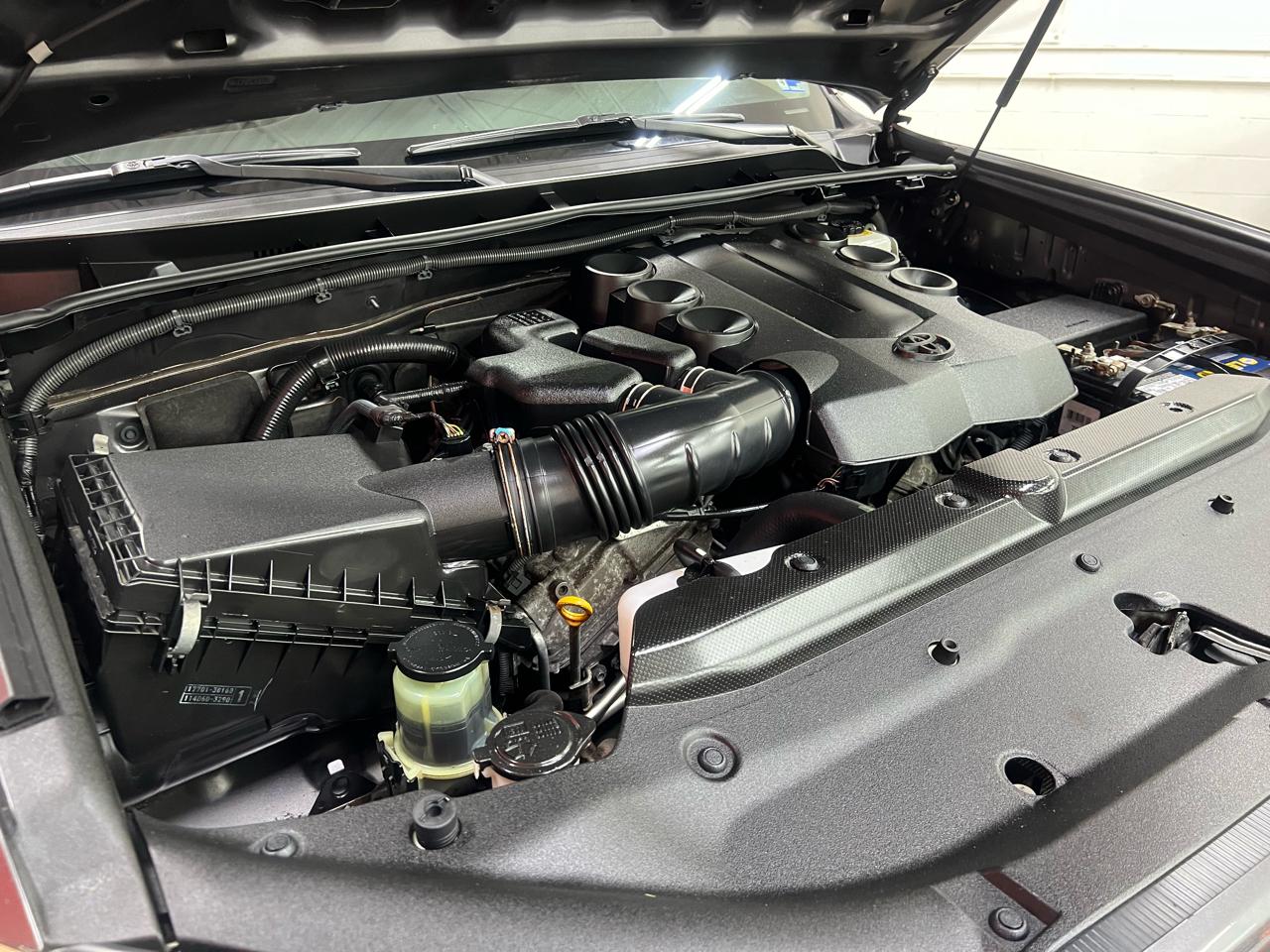 Toyota 4Runner SR5 4WD 2011