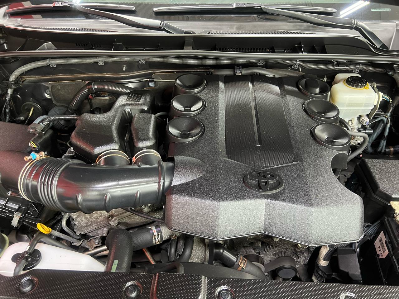 Toyota 4Runner SR5 4WD 2011
