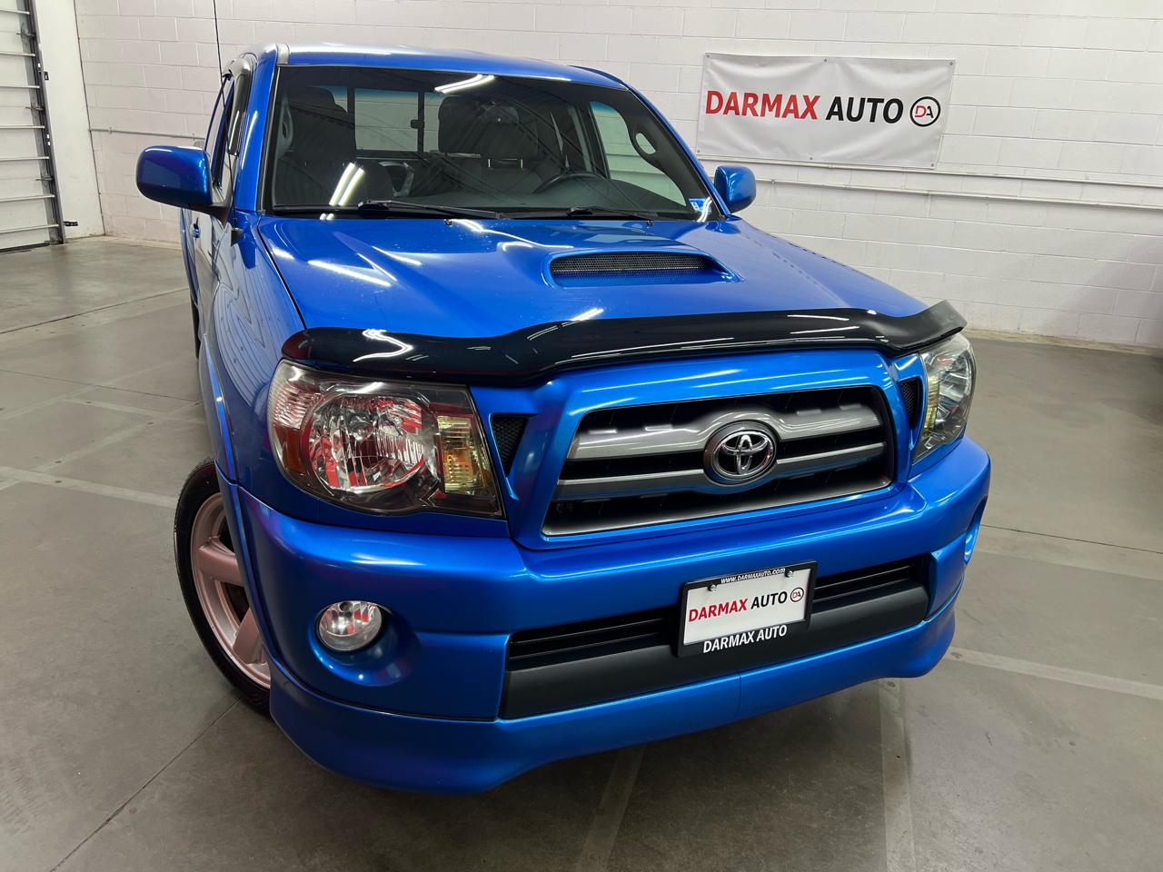 Toyota Tacoma X-Runner V6 2WD 2009