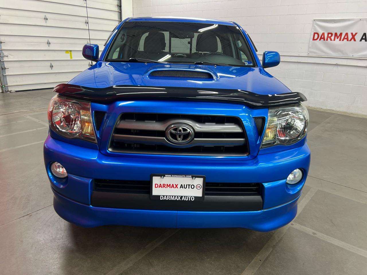 Toyota Tacoma X-Runner V6 2WD 2009