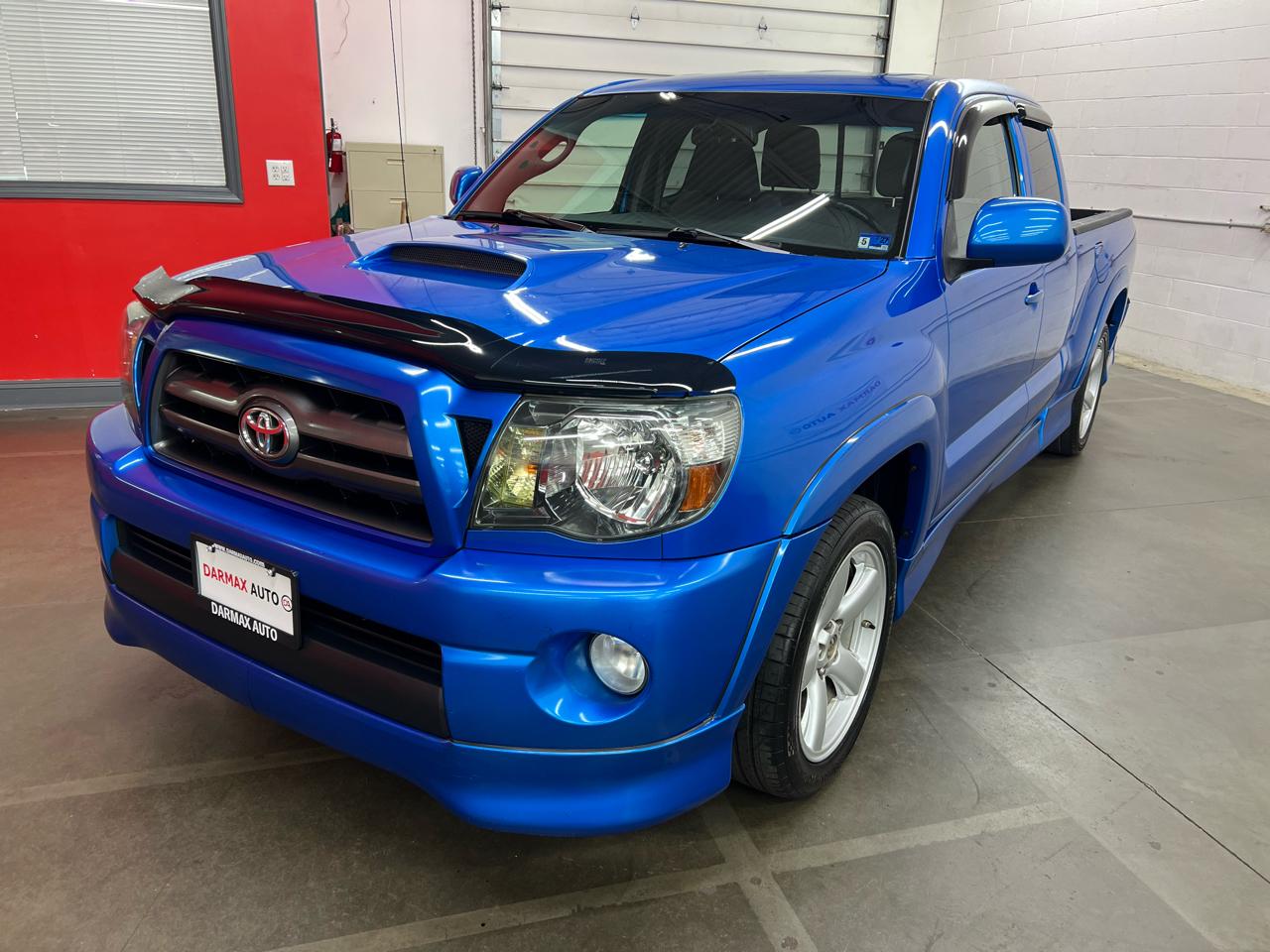 Toyota Tacoma X-Runner V6 2WD 2009