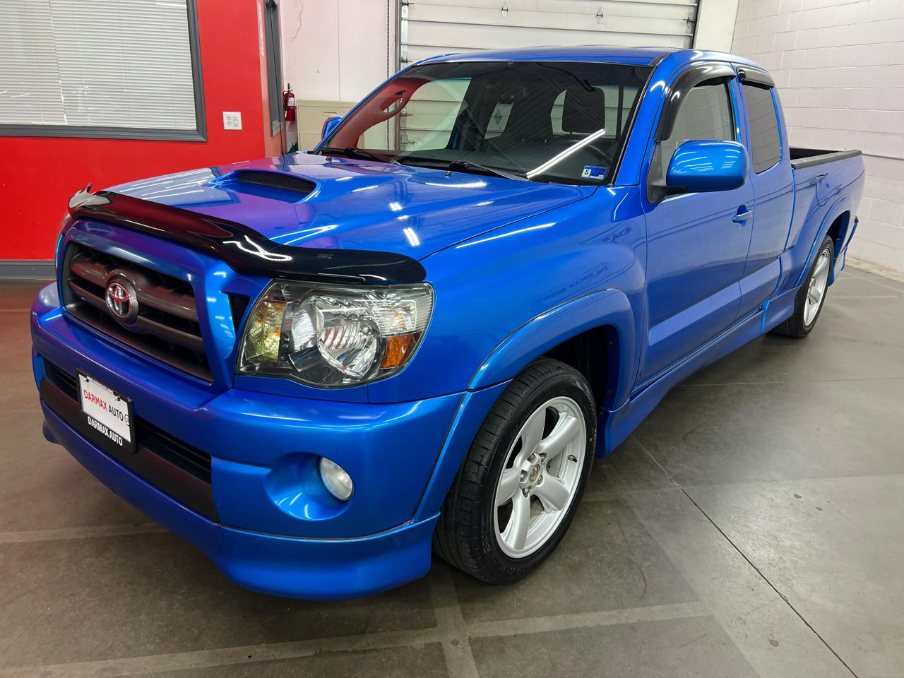 Toyota Tacoma X-Runner V6 2WD 2009