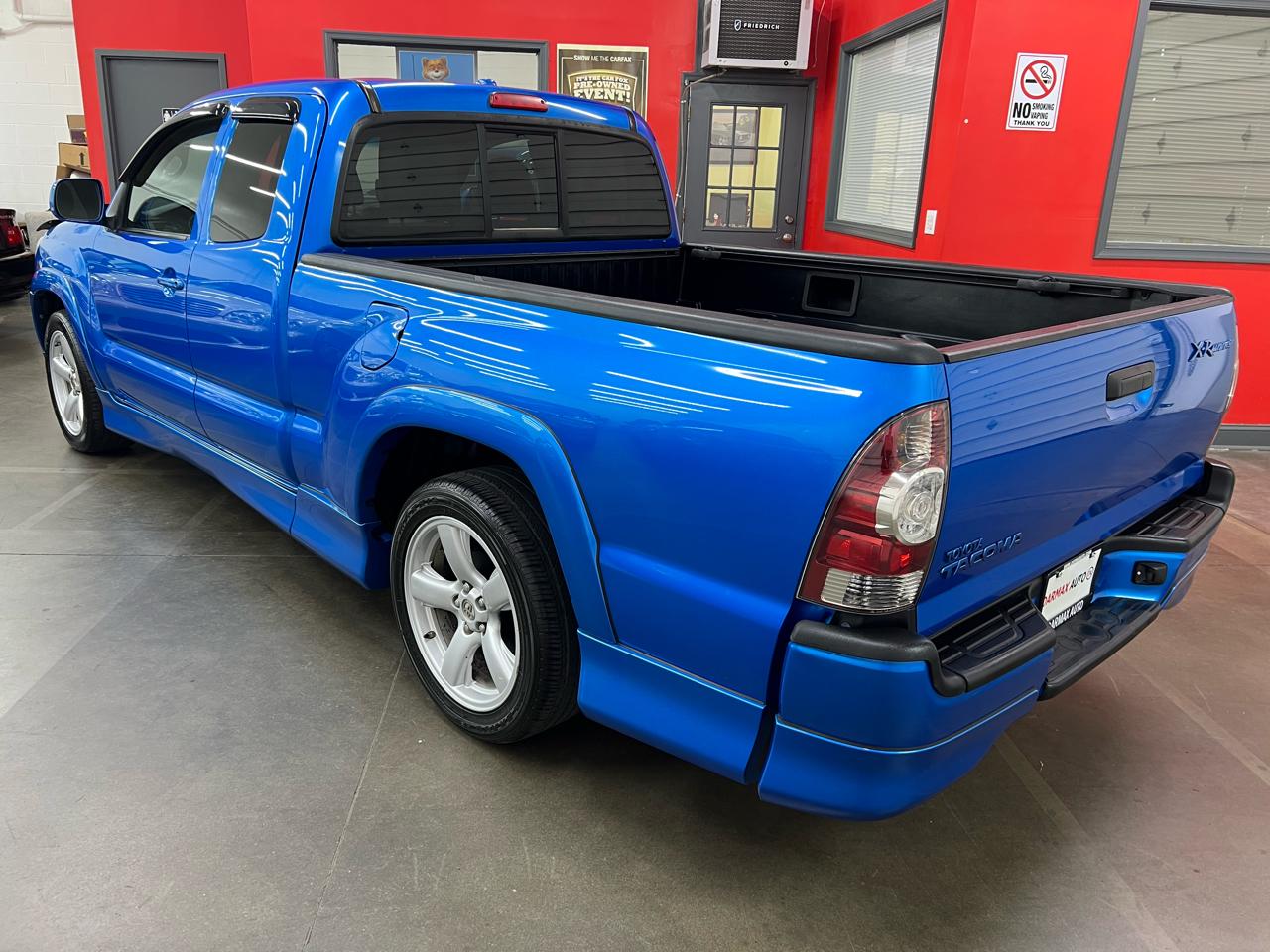 Toyota Tacoma X-Runner V6 2WD 2009