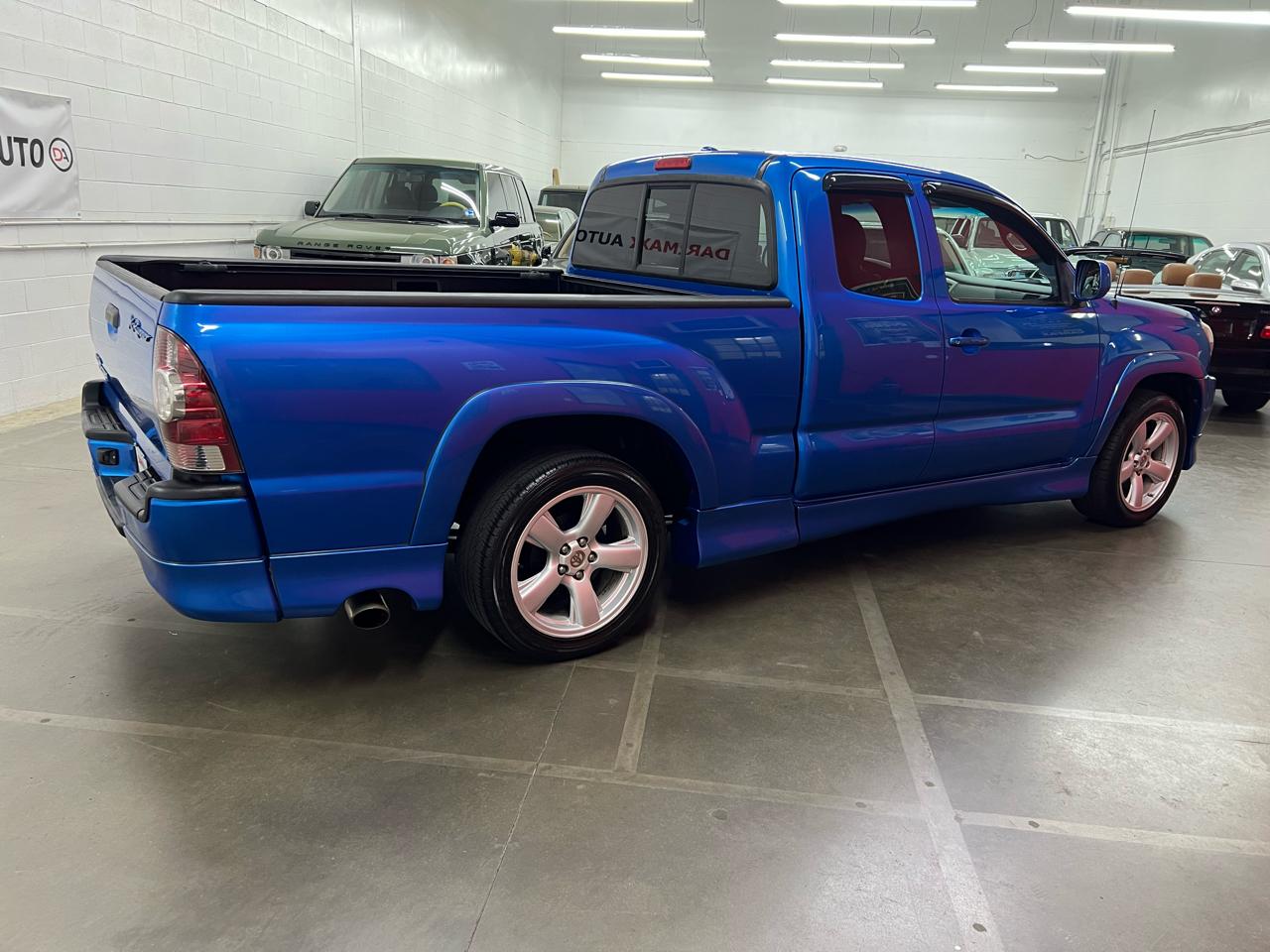 Toyota Tacoma X-Runner V6 2WD 2009