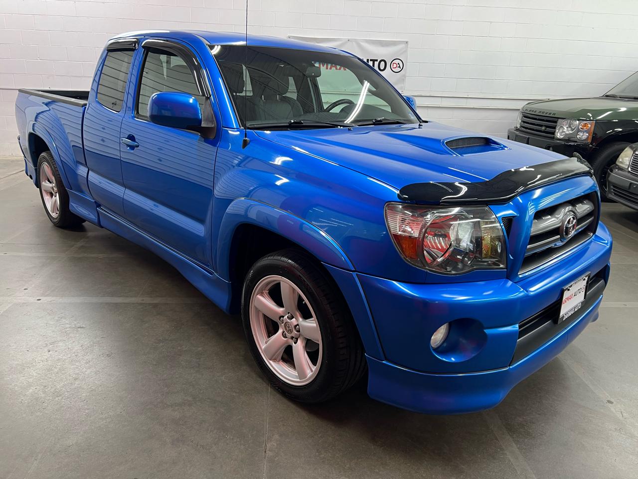 Toyota Tacoma X-Runner V6 2WD 2009