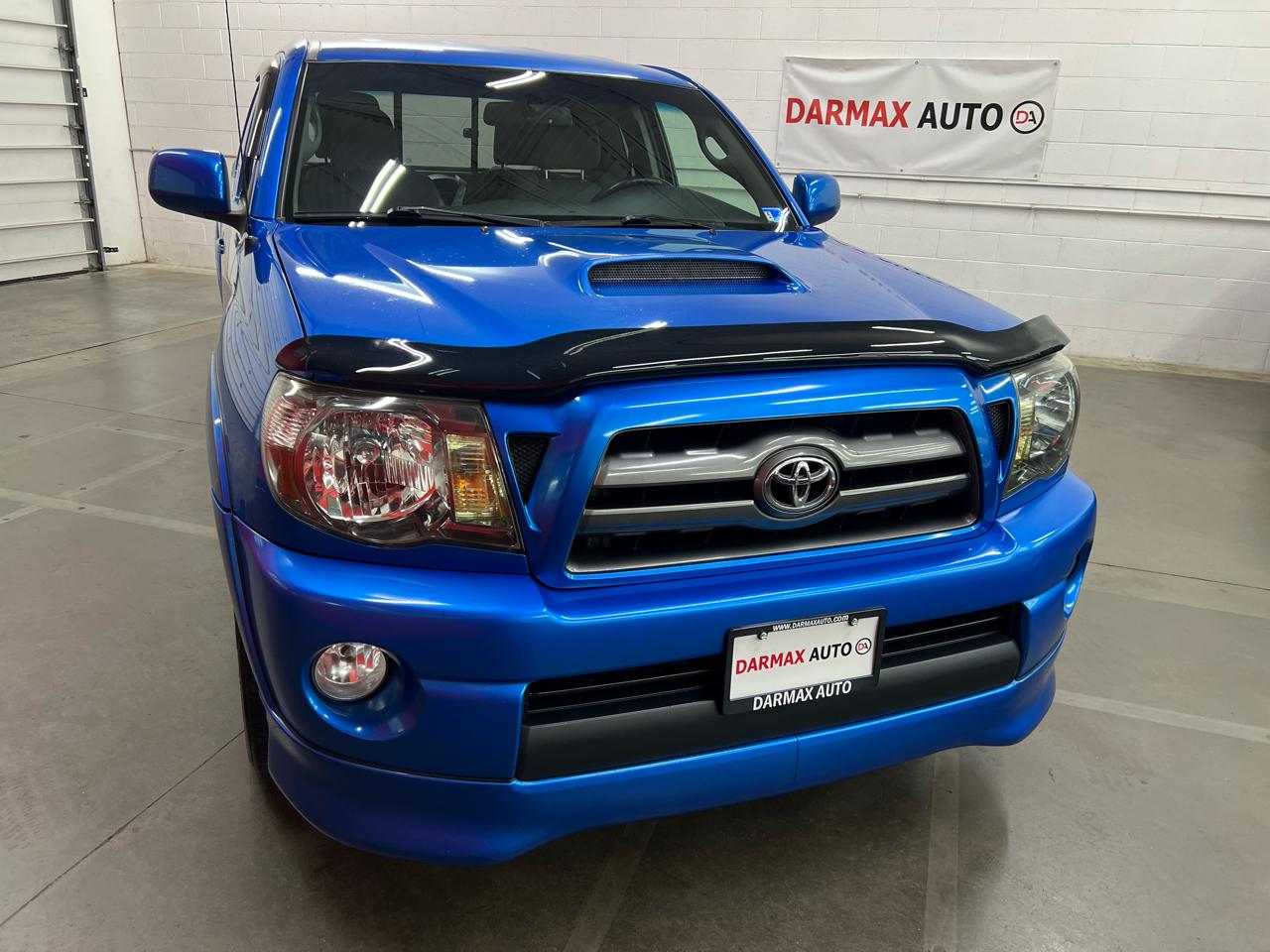 Toyota Tacoma X-Runner V6 2WD 2009