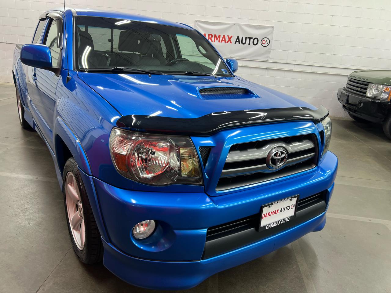 Toyota Tacoma X-Runner V6 2WD 2009