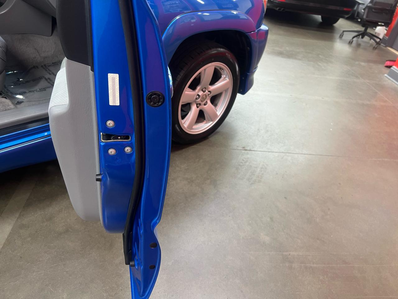 Toyota Tacoma X-Runner V6 2WD 2009