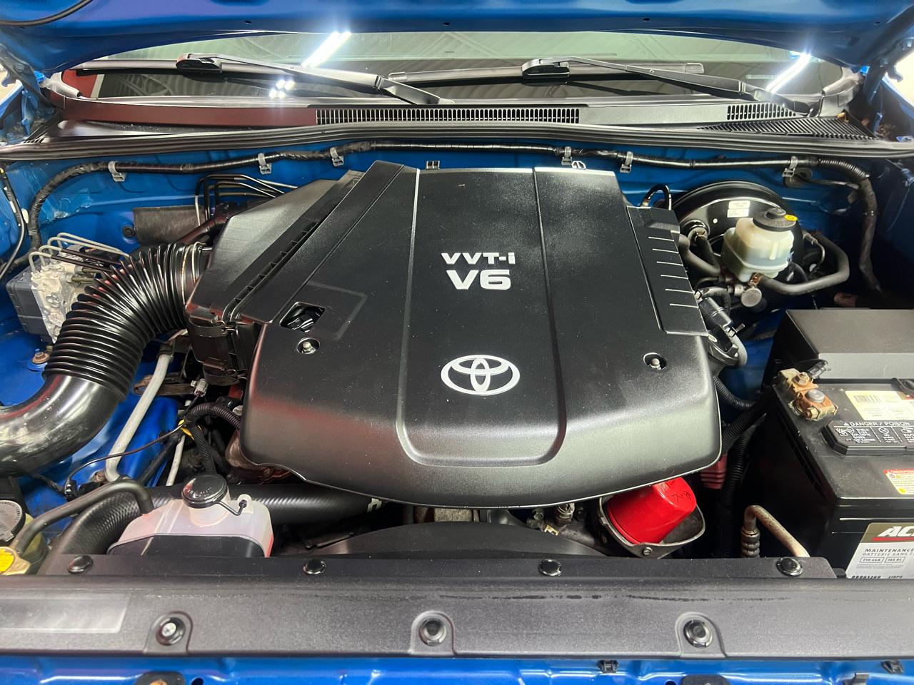 Toyota Tacoma X-Runner V6 2WD 2009