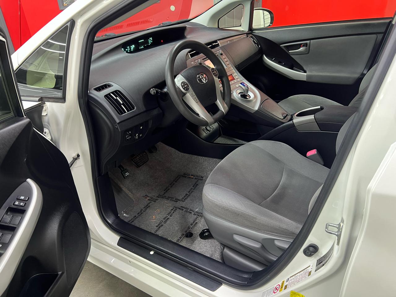 Toyota Prius Plug-In 2012