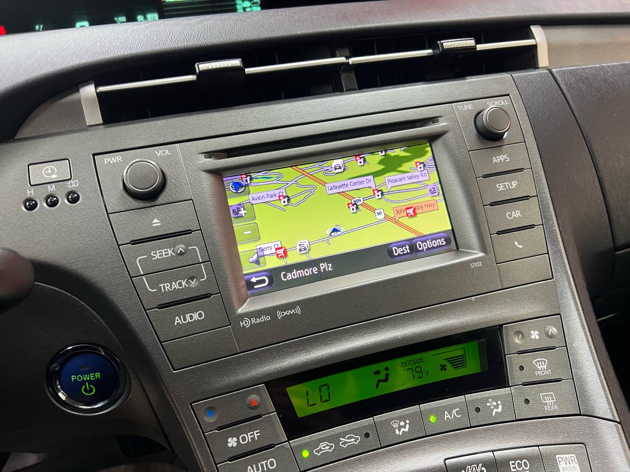 Toyota Prius Plug-In 2012