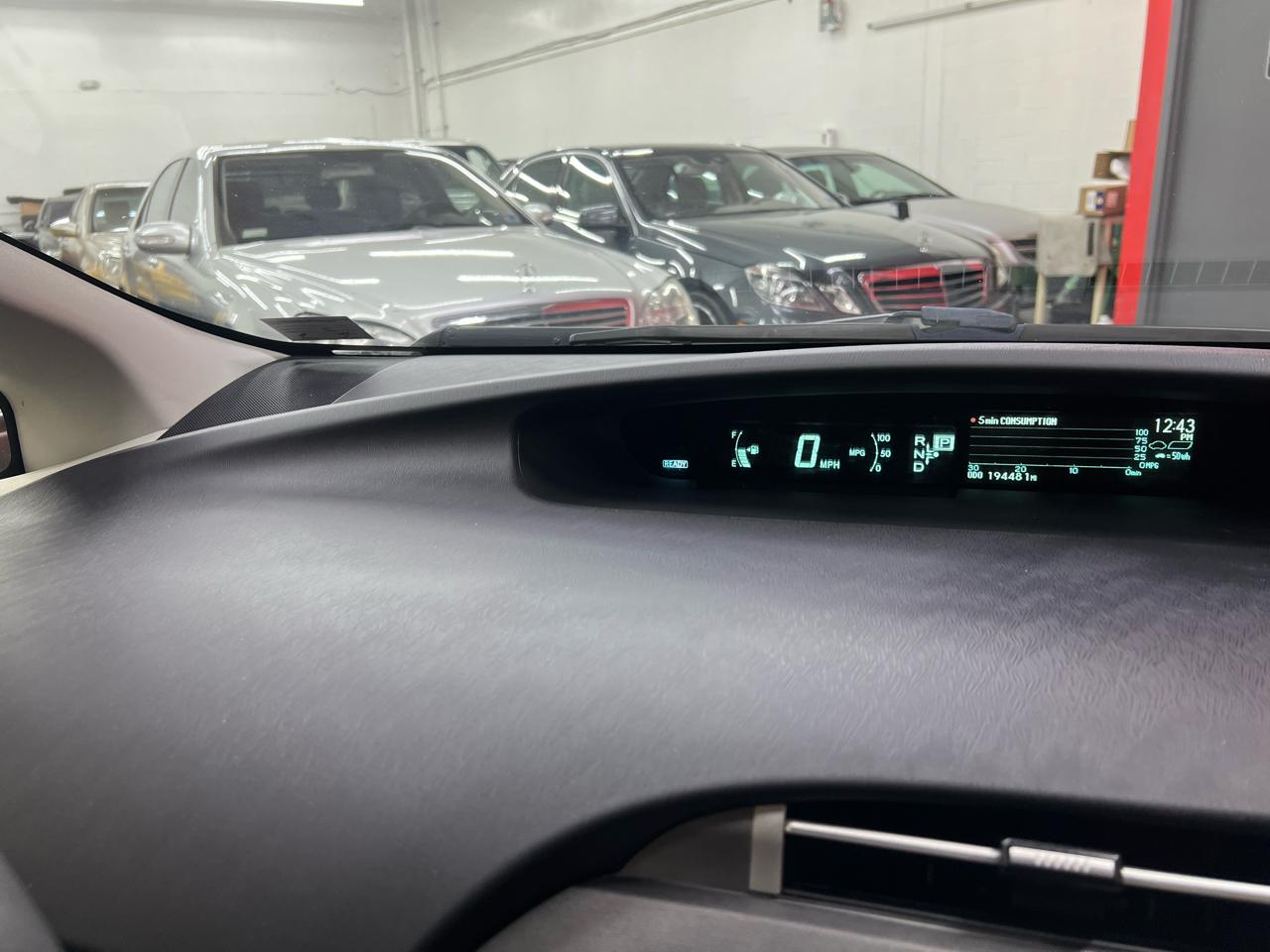 Toyota Prius Plug-In 2012