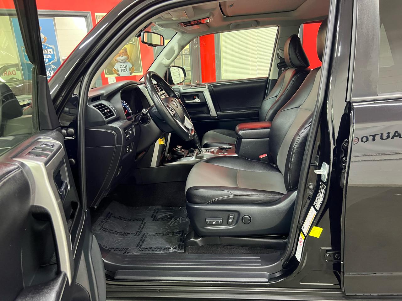 Toyota 4Runner SR5 Premium 4D SUV 4WD V6 2016