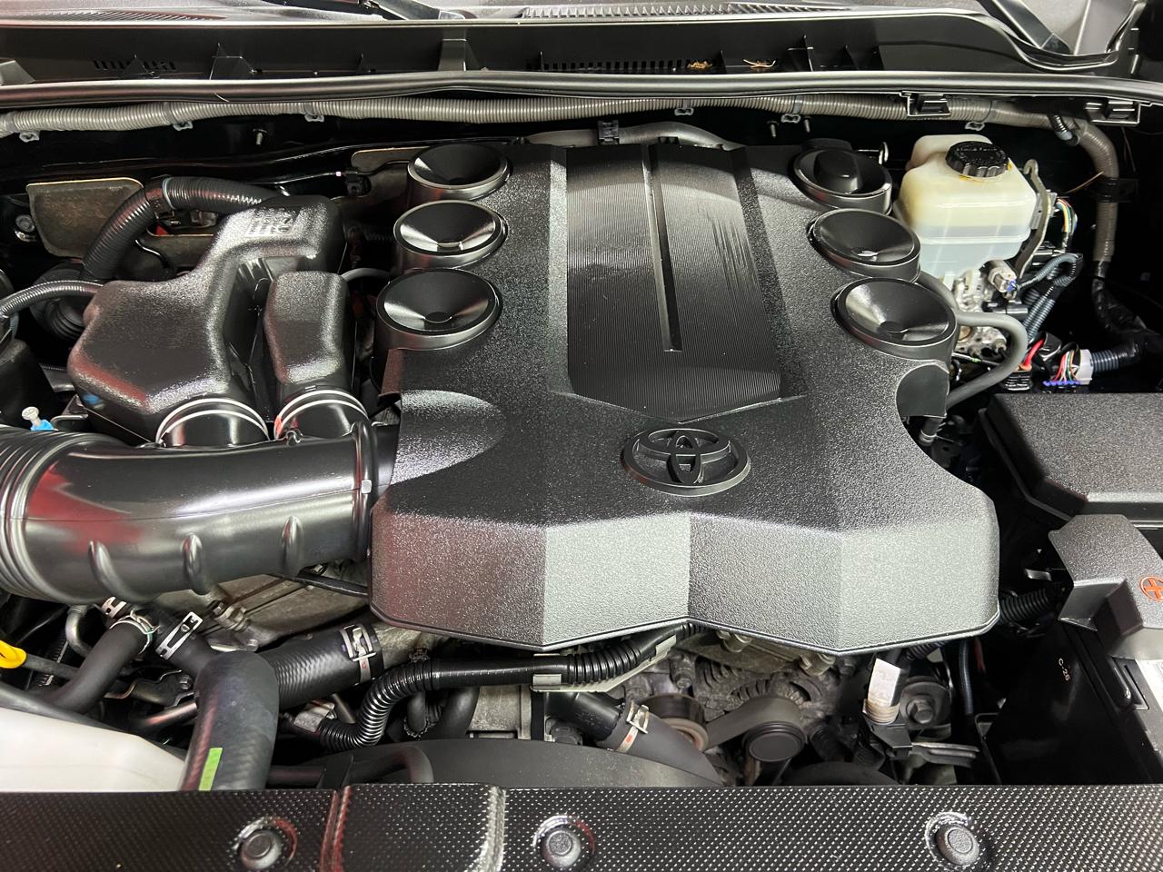 Toyota 4Runner SR5 Premium 4D SUV 4WD V6 2016