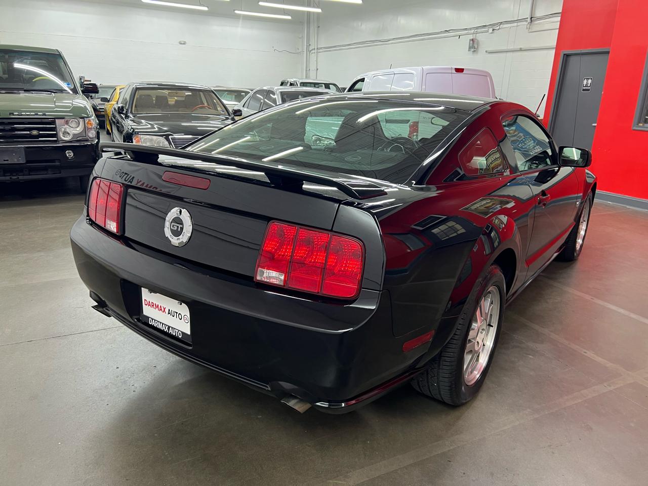 Ford Mustang GT Premium Coupe 2005