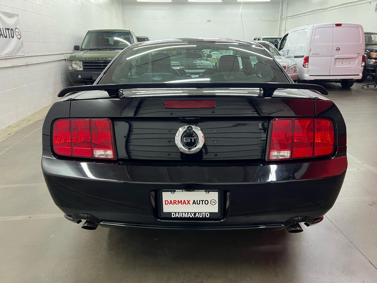 Ford Mustang GT Premium Coupe 2005