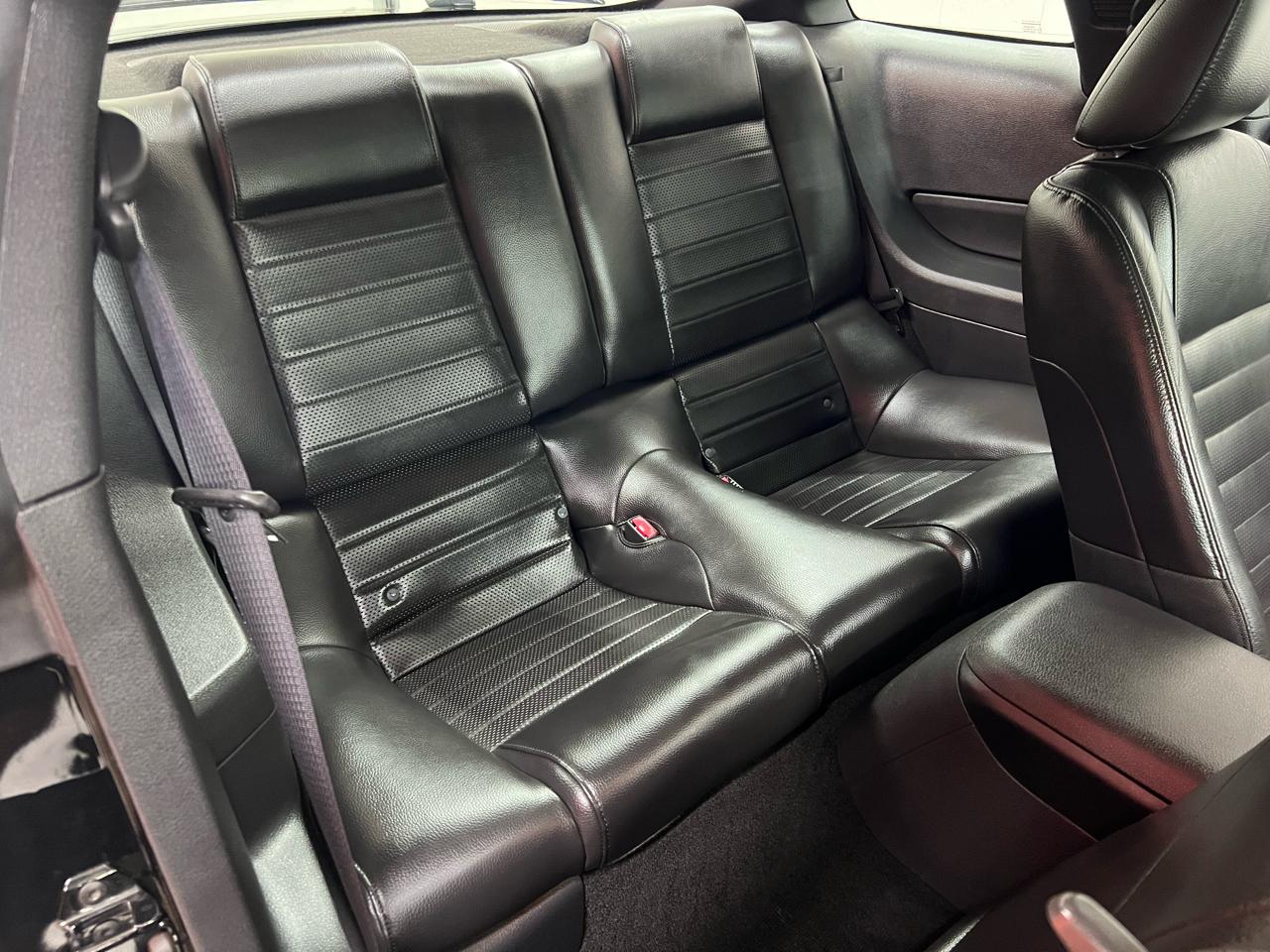 Ford Mustang GT Premium Coupe 2005