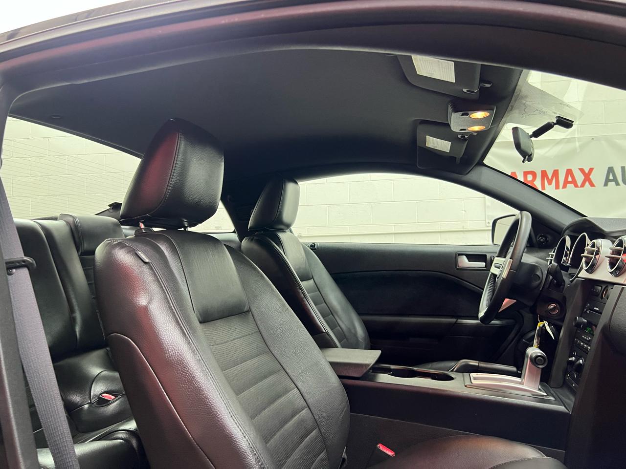 Ford Mustang GT Premium Coupe 2005