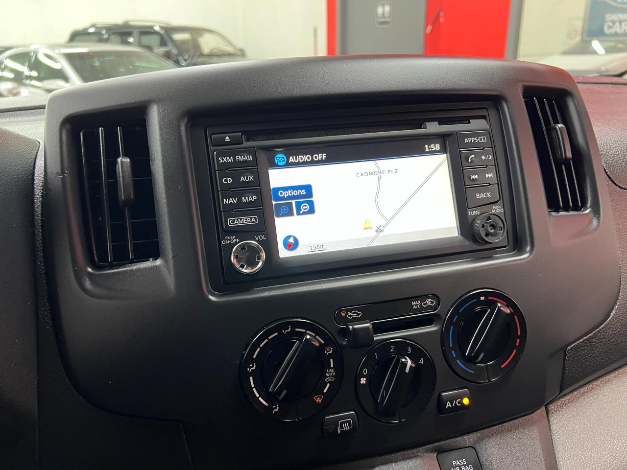 Nissan NV200 SV 2017