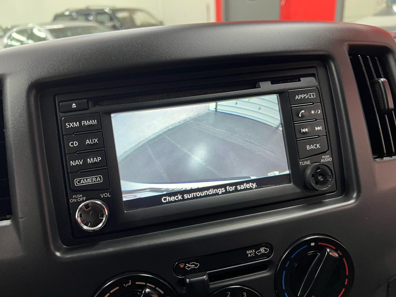 Nissan NV200 SV 2017