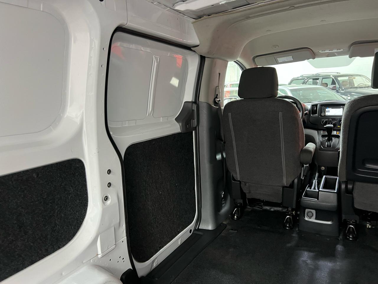 Nissan NV200 SV 2017