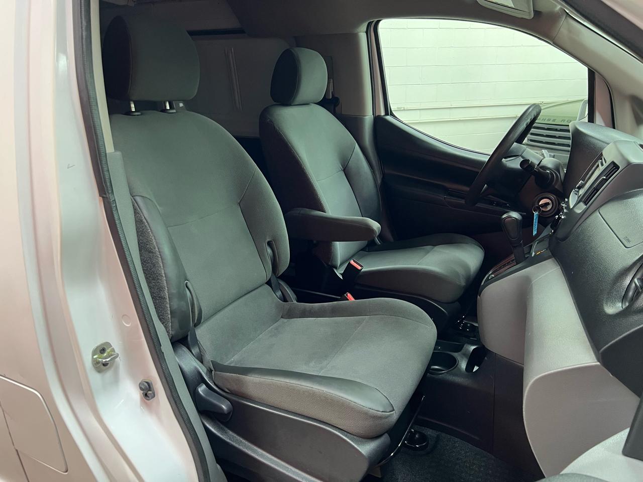Nissan NV200 SV 2017