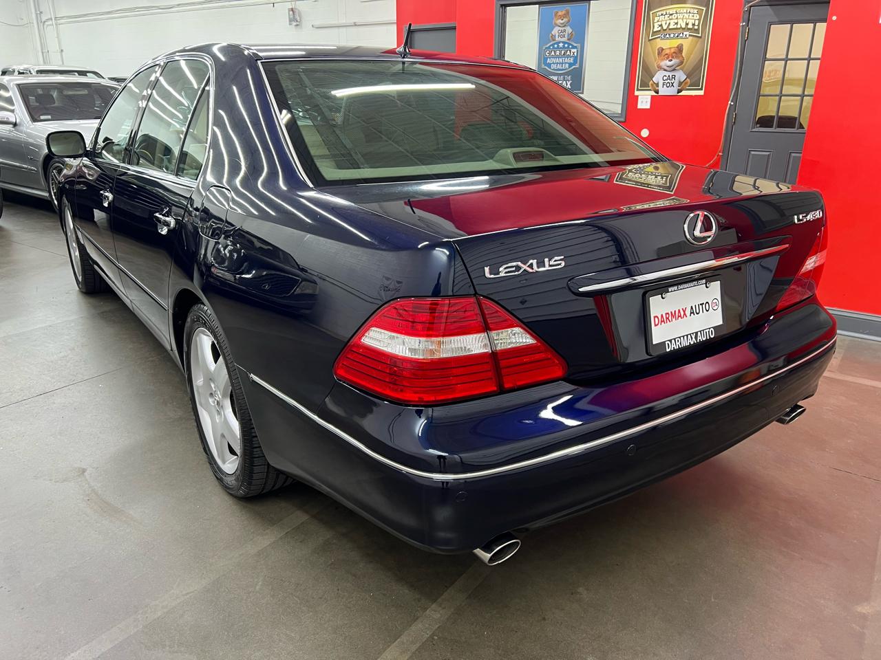 Lexus LS 430 Sedan 2005