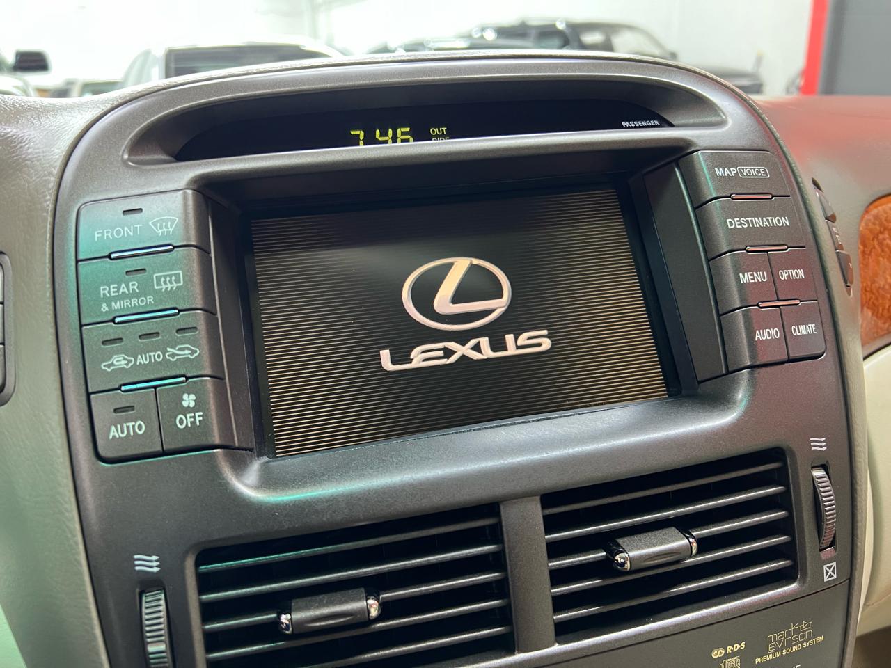 Lexus LS 430 Sedan 2005