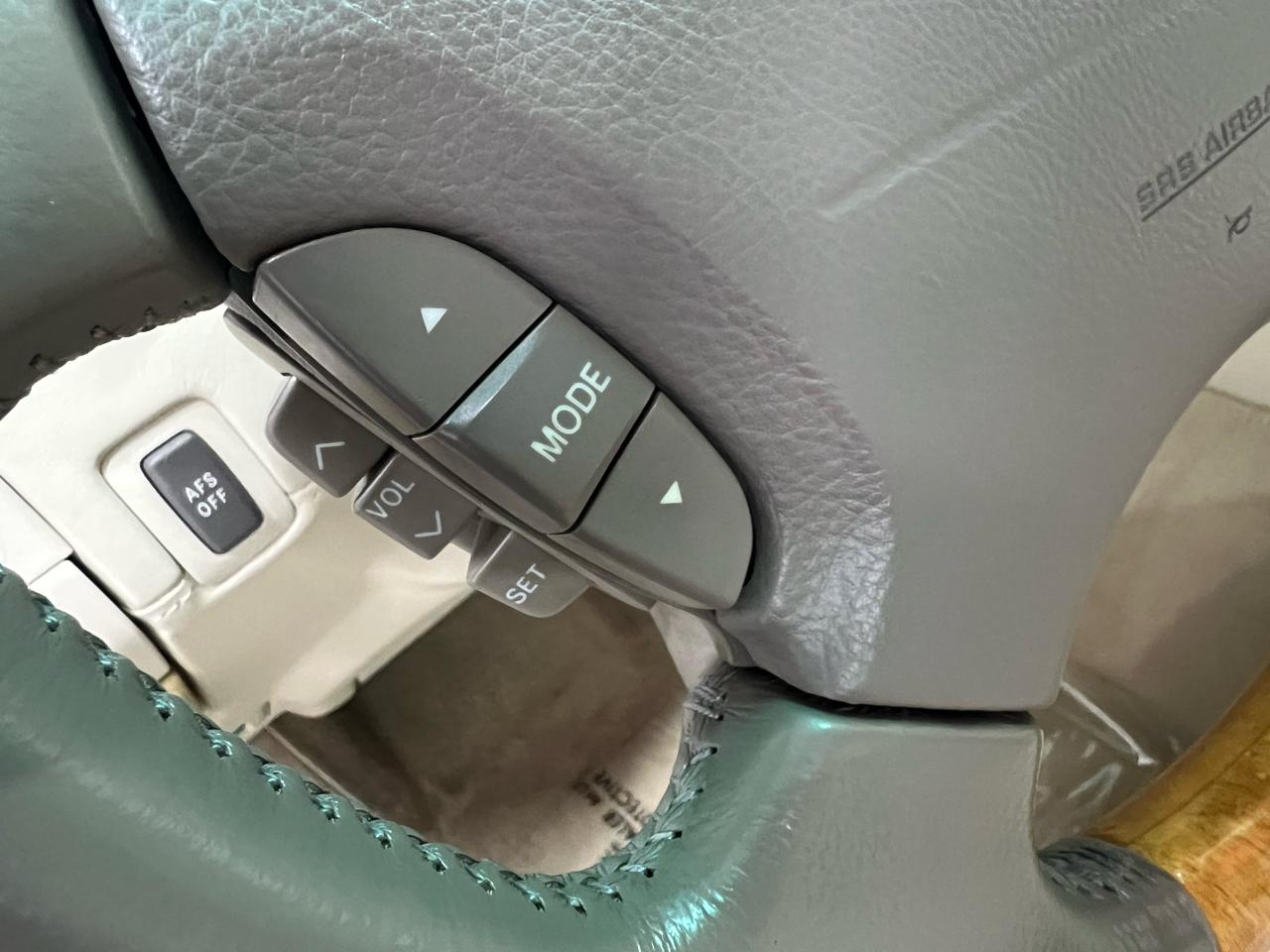 Lexus LS 430 Sedan 2005
