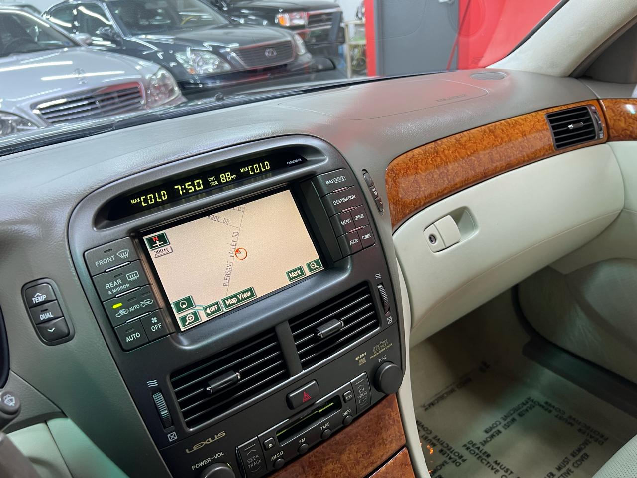 Lexus LS 430 Sedan 2005