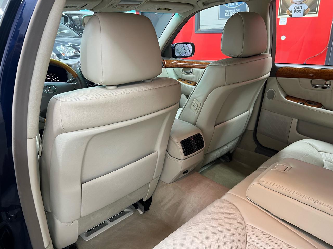 Lexus LS 430 Sedan 2005