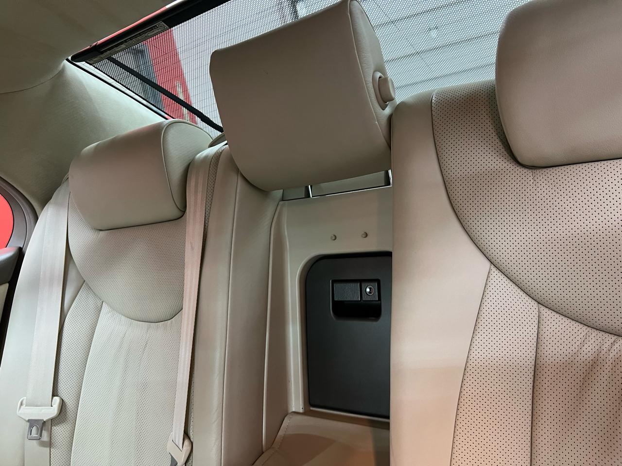 Lexus LS 430 Sedan 2005