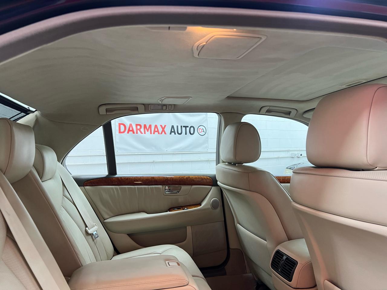 Lexus LS 430 Sedan 2005