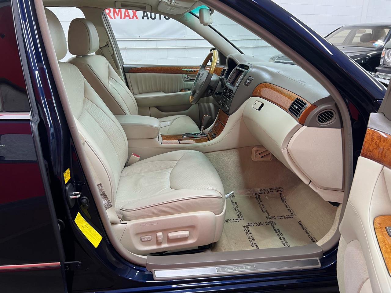 Lexus LS 430 Sedan 2005