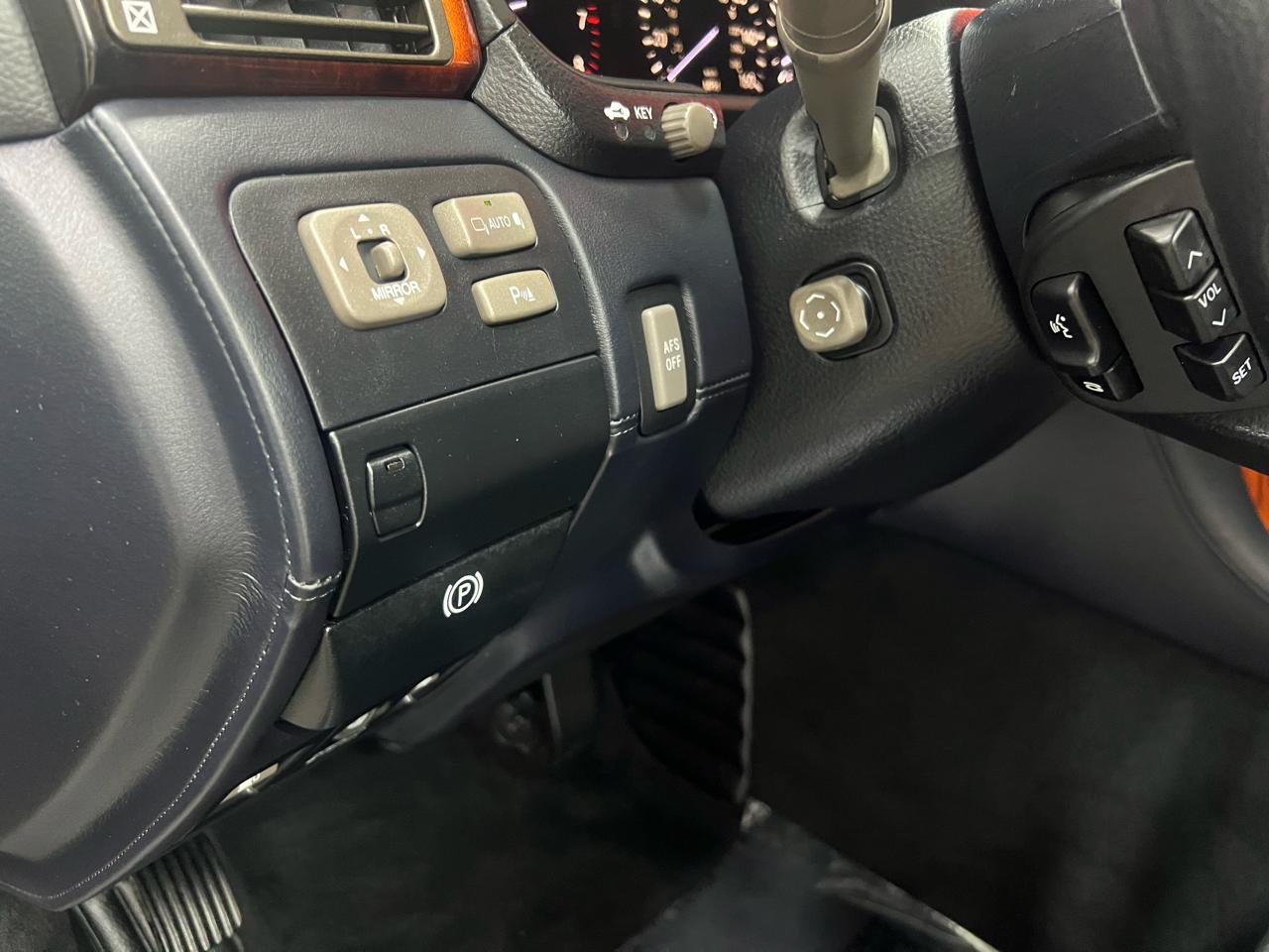Lexus LS 430 Sedan 2006