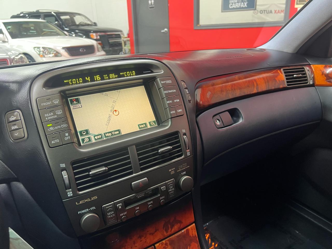 Lexus LS 430 Sedan 2006
