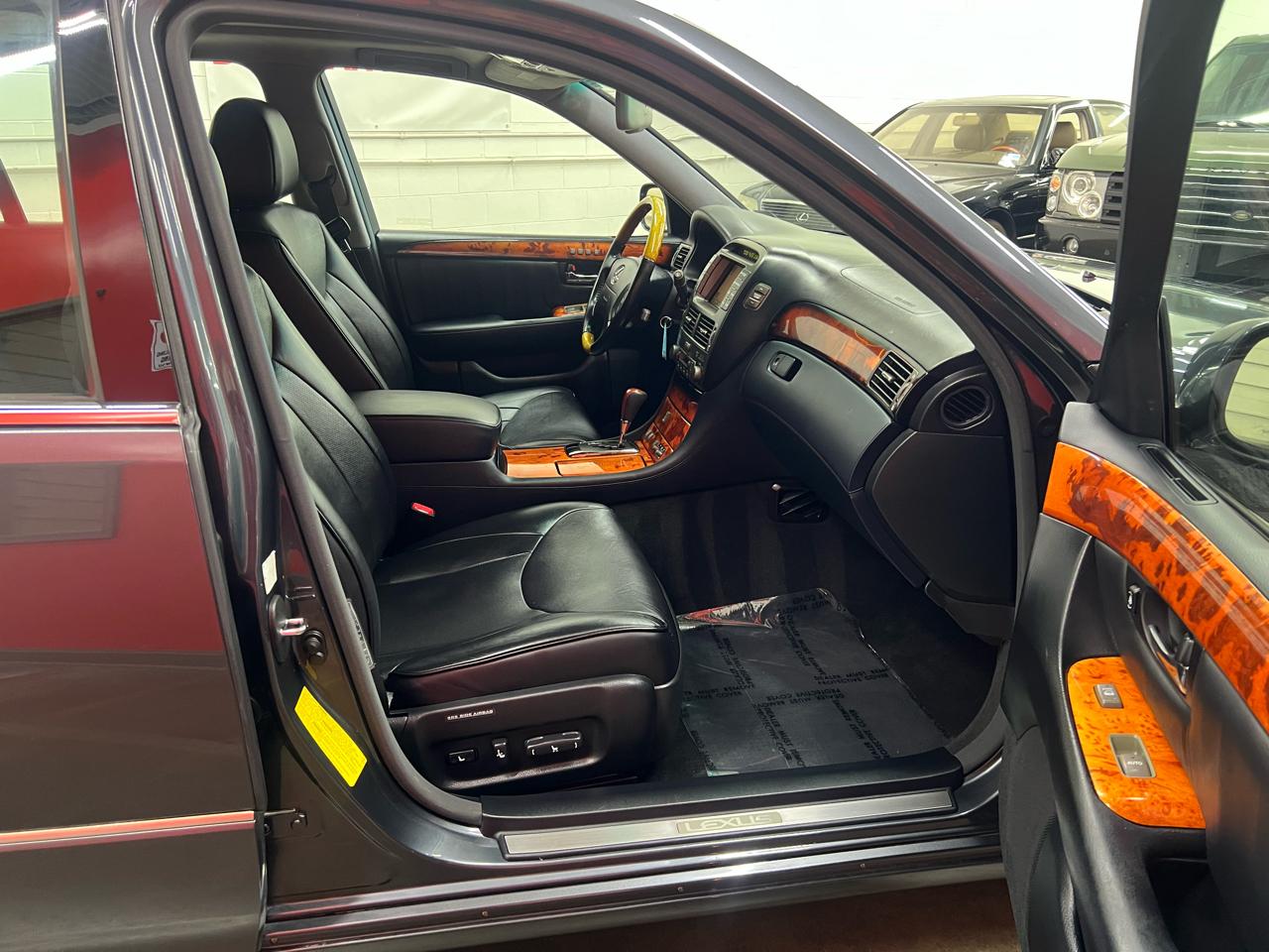 Lexus LS 430 Sedan 2006