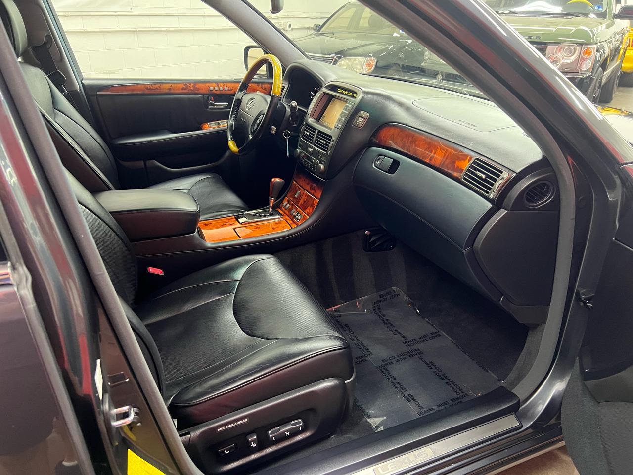 Lexus LS 430 Sedan 2006