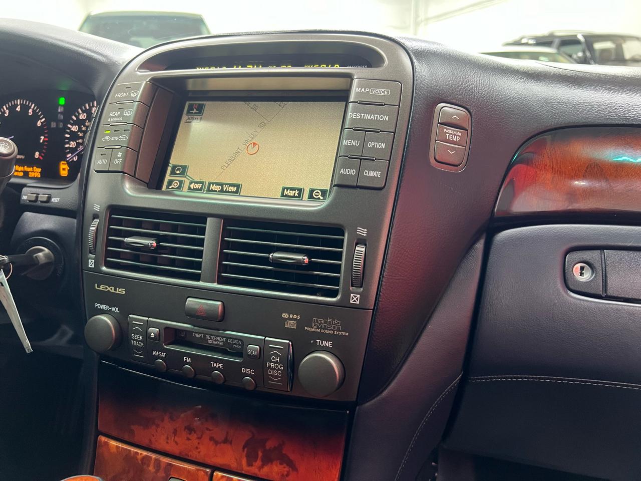 Lexus LS 430 Sedan 2006