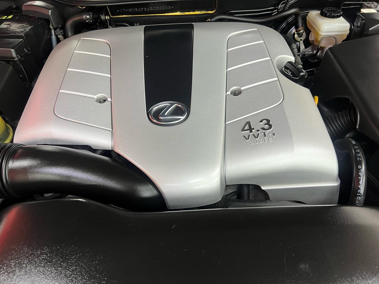 Lexus LS 430 Sedan 2006
