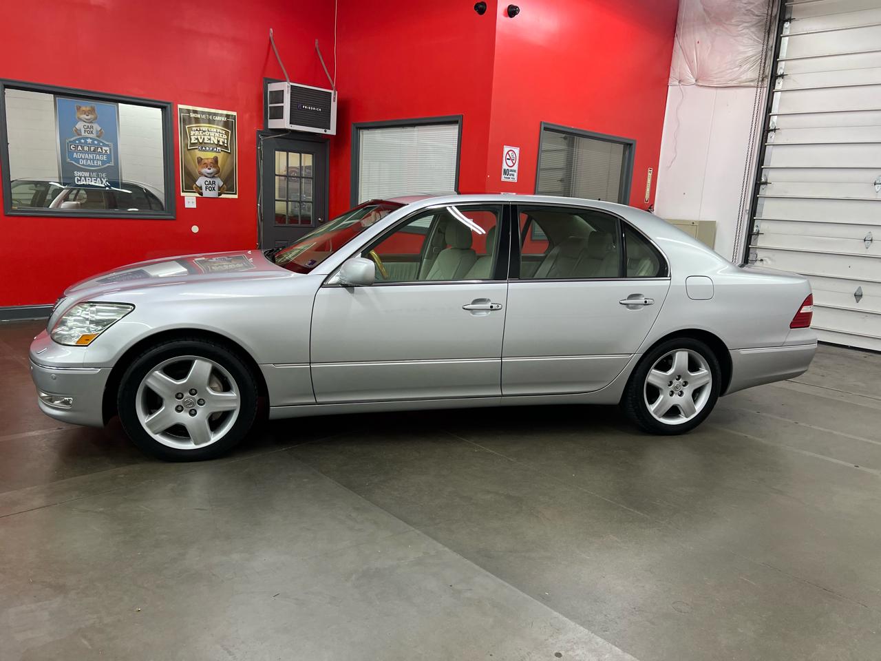 Lexus LS 430 Sedan 2005